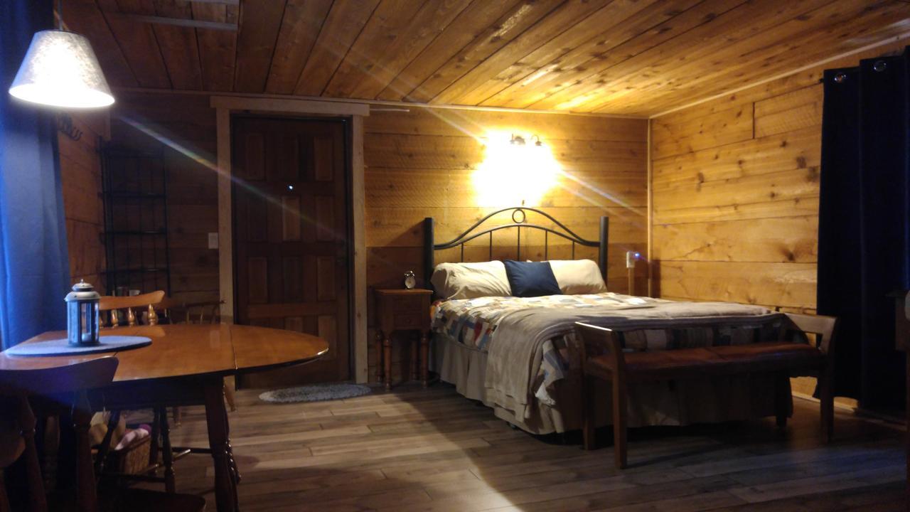 Wolfwood Guest Ranch Clearwater Exterior foto